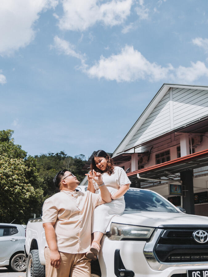 Outdoor photoshoot of Dell x Jane(Tamparuli)