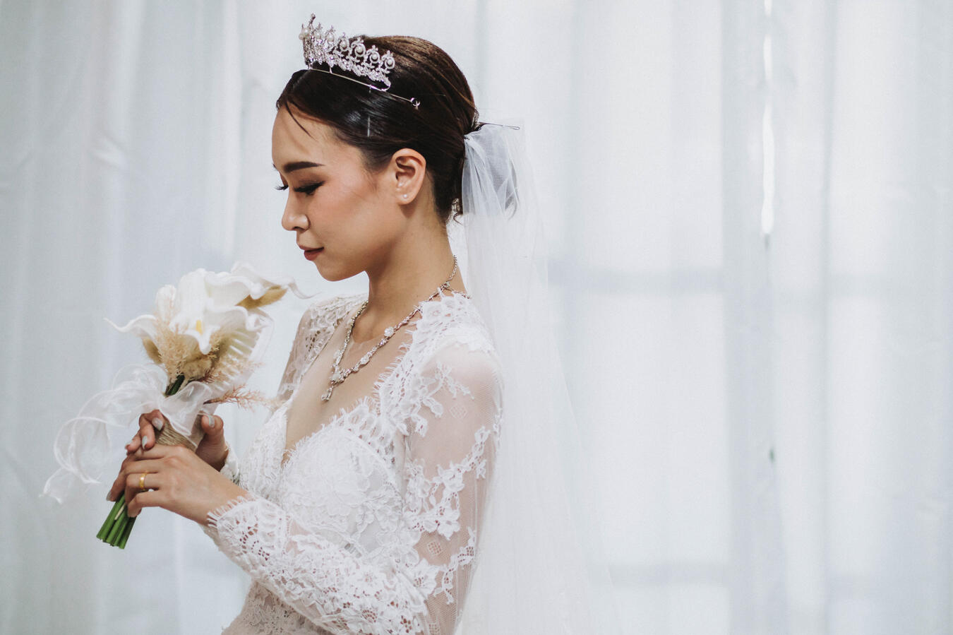 Bride prep session